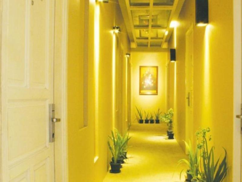 ג'קרטה Magnolia Hotel מראה חיצוני תמונה