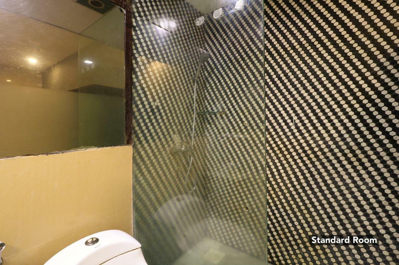 ג'קרטה Magnolia Hotel מראה חיצוני תמונה